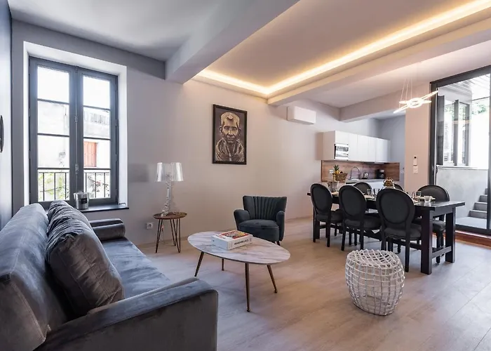 La Terrasse De La Tour Pinte. Carcassonne