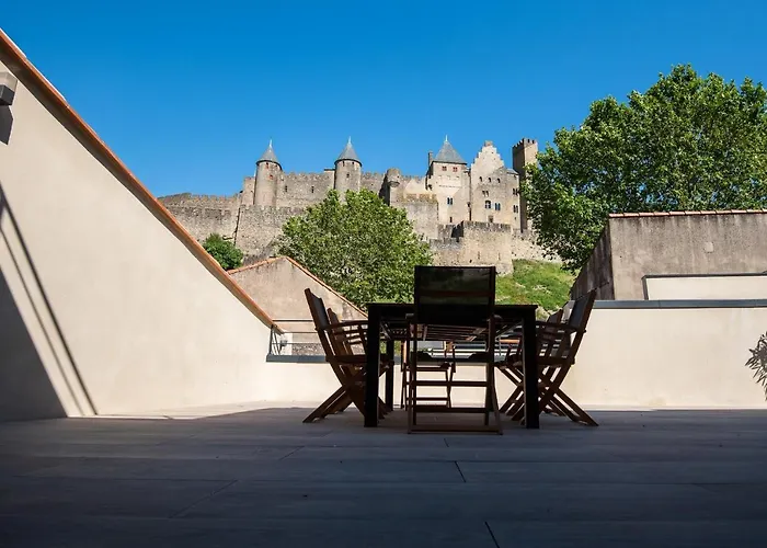 La Terrasse De La Tour Pinte. Apartment *