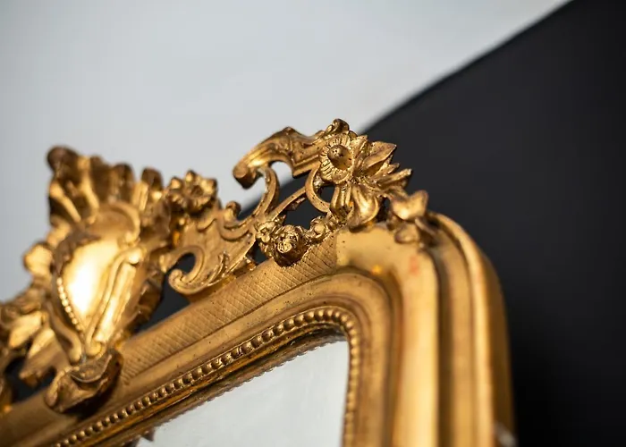 La Terrasse De La Tour Pinte.